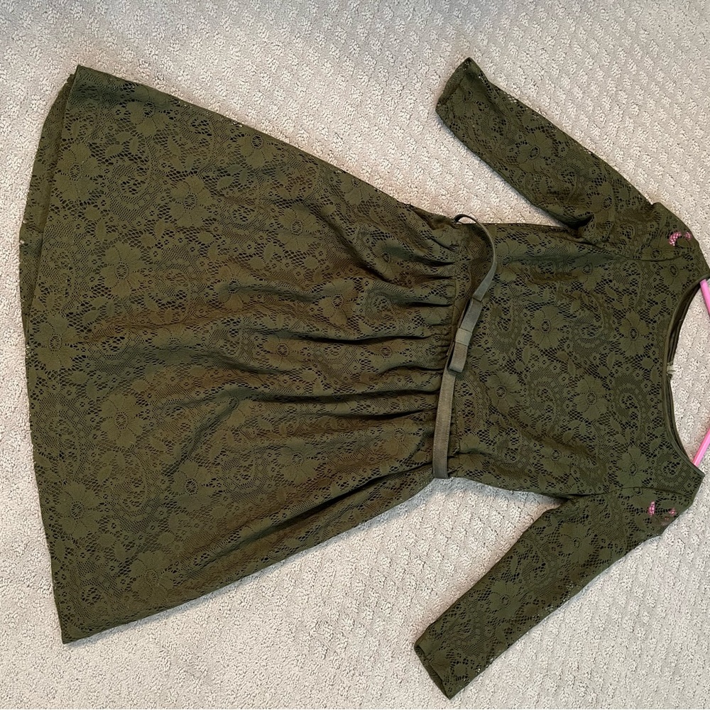 Tahari, Arthur S. Levine olive green belted lace dressy dress